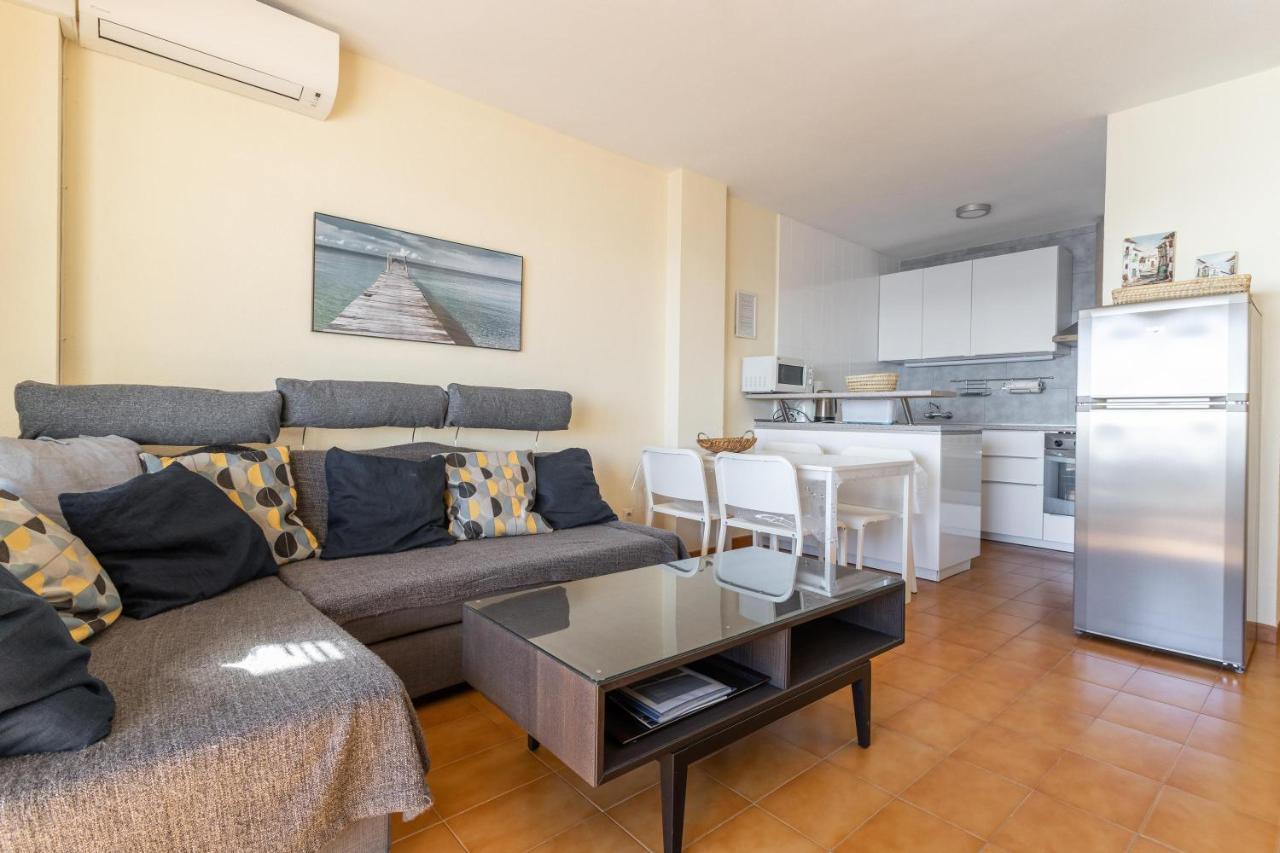 Apartment With Sea View Альмуньєкар Екстер'єр фото