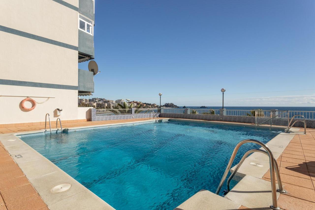 Apartment With Sea View Альмуньєкар Екстер'єр фото